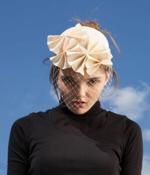 Veiled Fold Bow Beret